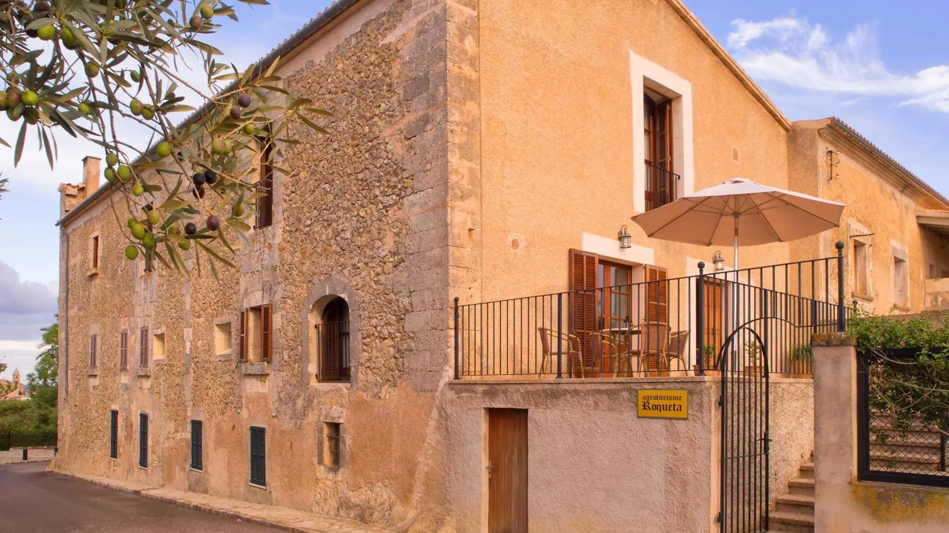 María de la Salud Agroturismo Roqueta ספרד