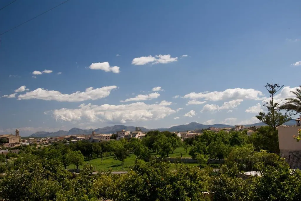 בית חווה María de la Salud Agroturismo Roqueta ספרד